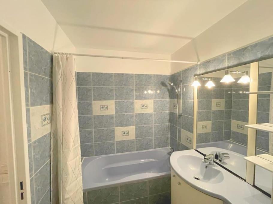 9 Min From Chateau De Vincennes - Paris & Disney Appartement Saint-Maurice  Buitenkant foto